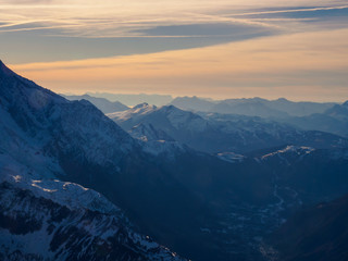 Fototapeta na wymiar Mont-blanc mountain range in France