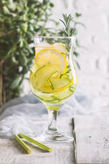 detox water with lemon and cucumber