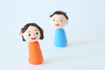 紙粘土で作った人形