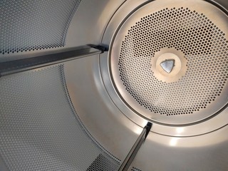 大型コインランドリーの洗濯槽