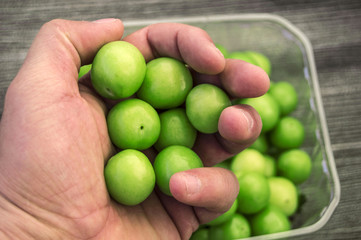 Salt and plum food is very tasty. There are a handful of sour plums, sour plums for pregnant women,


