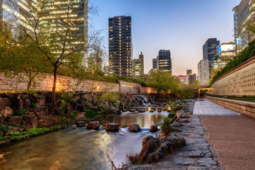 Seoul, South Korea cityscape at Cheonggye stream during twilight.
