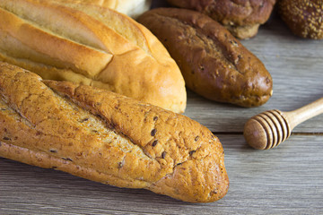 variety of breads,mixes breads