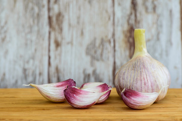 Garlic, vegetable, spice.