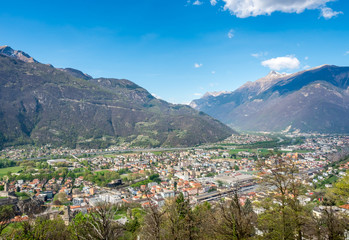 Fototapeta na wymiar Bellinzona cityscape view and mountains