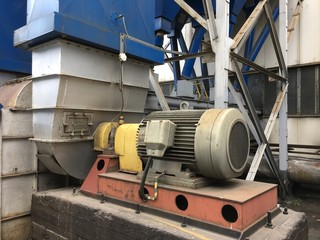 Blue fumes ventilator