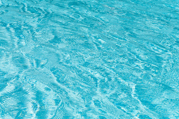 wasseroberfläche im pool