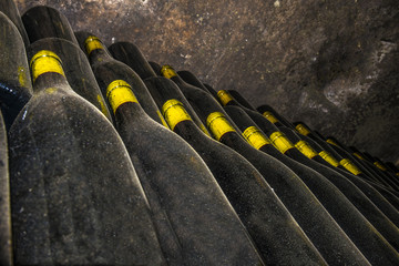 cave du vigneron,bouteilles &agrave; vin