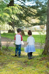 Fototapeta premium Easter Egg Hunt Outdoors in Oregon