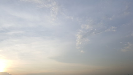 Obraz premium sky and many clouds at sunset time