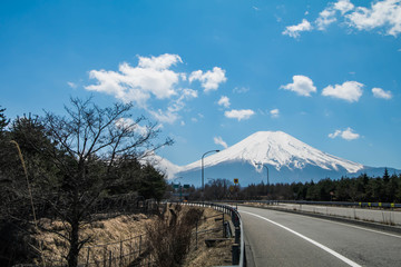 Mountain fuji and Lake ,the most famous place in Japan to traveling.