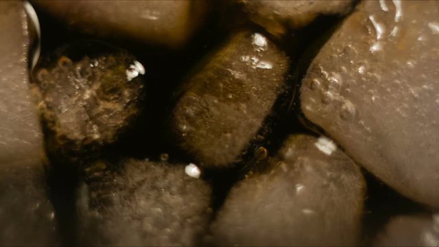  air bubbles in the stake between ice cubes