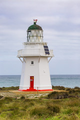Fototapeta na wymiar Waipapa Point Lighthouse in Neuseeland