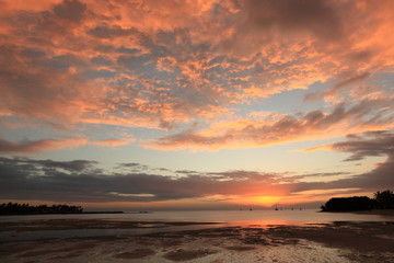 Fototapeta na wymiar Fiji sunset