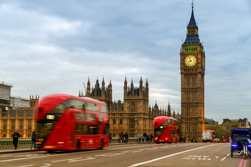 London Houses of Parliament Big Ben and Westminster Bridge