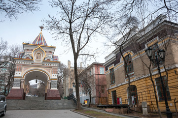 Naklejka premium Russia, Vladivostok, April 8: triumphal arch in honor Tsarevich Romanov