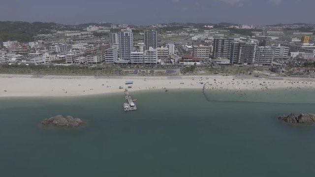 アラハビーチ　沖縄 02 (Color:D-Log)