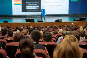 Audience listens to the speech of the lecturer in the conference hall