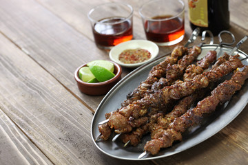 chinese spicy cumin lamb skewers, yang rou chuan
