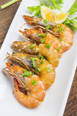 Grilled king prawns，Grilled shrimp