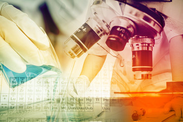 Scientists and scientific experiments to find out about the medical science or the scientific unit . The colors and scientific equipment beakers vitro microscopy .
