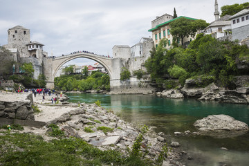 Fototapeta premium Panorama of The Old Bridge in Mostar in a beautiful summer day, Bosnia and Herzegovina
