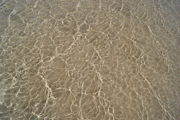 Plage et mer transparente