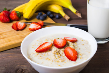 Fruit ingredients for milk oatmeal