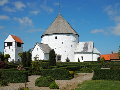 Die Rundkirche von Nylars auf Bornholm