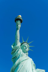 Fototapeta na wymiar Statue de la liberté - New York