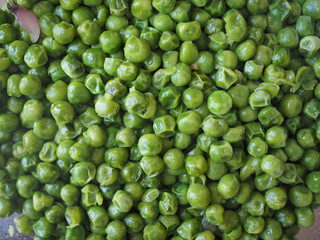 peas legumes vegetables