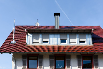 Dachgaube und neues Dach