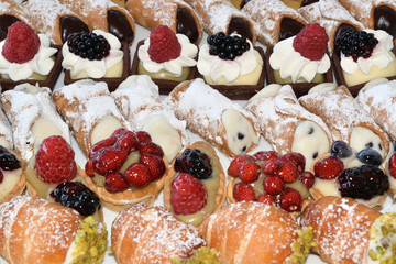 Tray with various types of Sicilian desserts