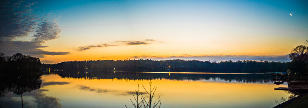 sunriseon lake wylie near belmont NC