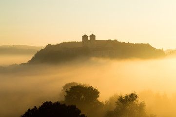 Wschód nad Tyńcem