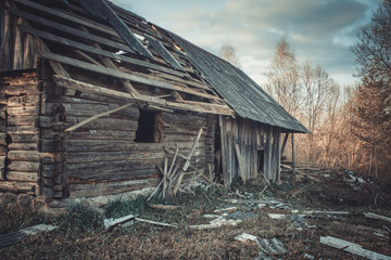 Country house. An old house. Abandoned house.