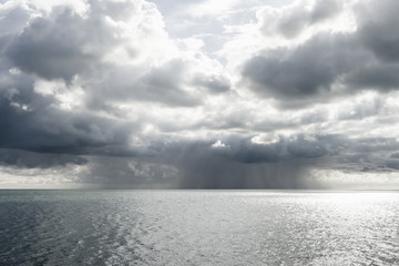 Obraz premium Stormy clouds at sea.