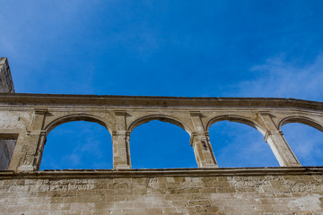 Historische Bogen Architektur in Lecce, in Apulien, Italien