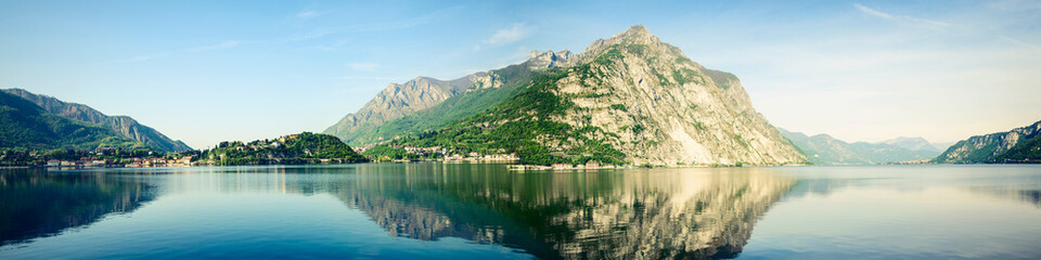 Como Lake panoramic view - green Bellagio peninsula and Crocione mount - Lombardia Italy - obrazy, fototapety, plakaty