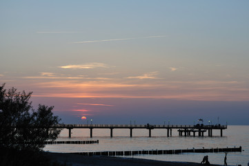 sonnenuntergang strand seebrücke beach himmel natur abendrot