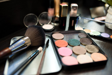 Makeup kit. Mascara and shadow.