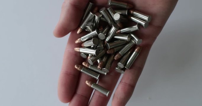 Holding .22 bullet shells