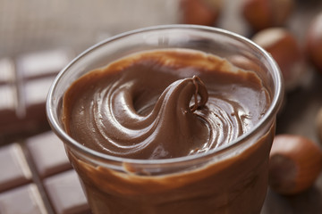 praline or chocolate spread