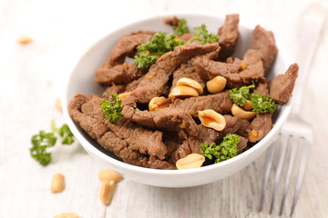 fried beef with almond