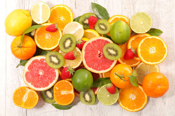 Obraz na płótnie Canvas fresh fruit,fruit background