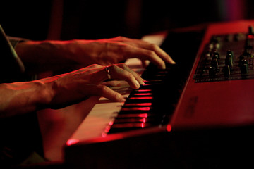 Keyboard player hands