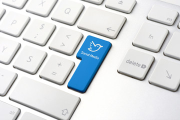 Fototapeta premium Social Media button on keyboard