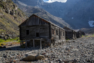 Abandoned Uranium mine in Marble Valley
Stalins Gulag camp (Borlug) in Kodar ridge, Uranium mine in Marble Valley