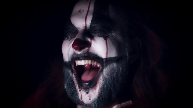 4k Halloween Horror Clown Man Laughing Evil