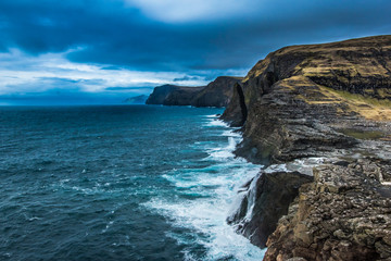 Fototapeta premium A Beautiful landscape with a rocky coastline